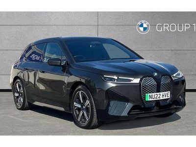 BMW iX
