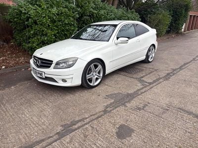 White Used 2009 Mercedes CLC180 Hatchback | £2,495 (A bit pricey)