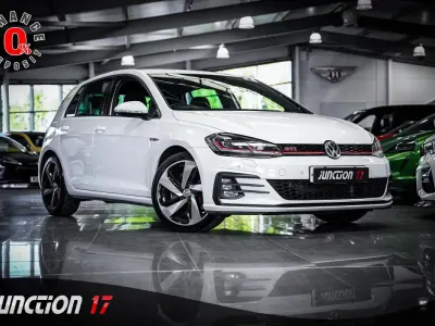Używany VW Golf VII GTI 245 KM (180 kW) 2018 Biały Hatchback