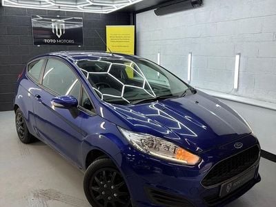 Used Ford Fiesta Style 82 HP (60 kW) 2016 Blue Hatchback