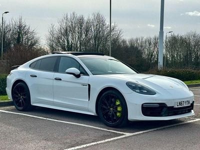 Used Porsche Panamera 462 HP (339 kW) 2017 White Hatchback