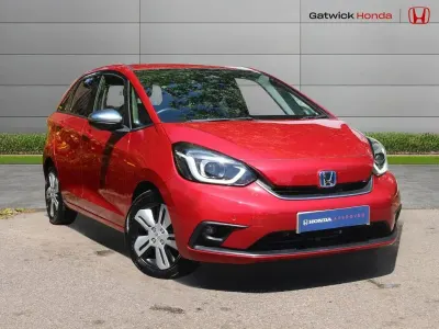 Used Honda Jazz Hybrid 109 HP (80 kW) 2020 Red Hatchback