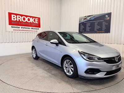 Used Vauxhall Astra 105 HP (77 kW) 2020 Silver Hatchback