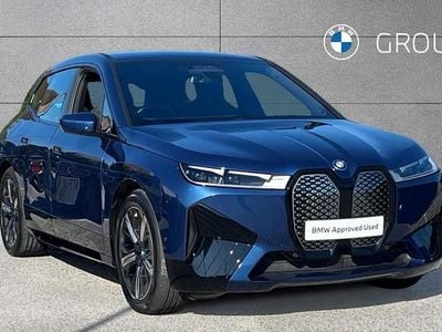 BMW iX