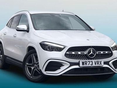 Mercedes GLA220