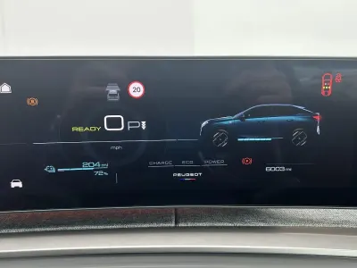 Used Peugeot e-3008