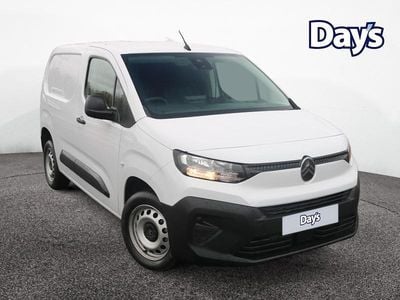 Used Citroën Berlingo 100 HP (73 kW) 2024 White MPV