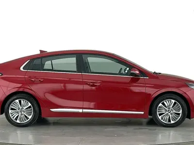 Used Hyundai Ioniq Premium 141 HP (103 kW) 2022 Red Hatchback