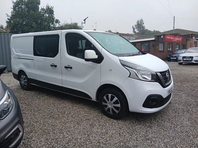 Nissan NV300