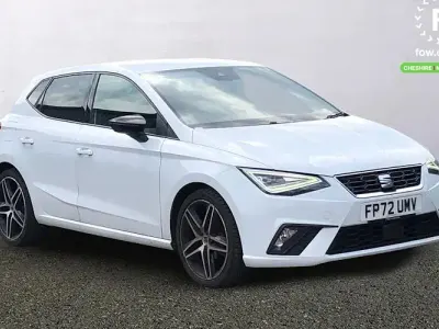 Usado Seat Ibiza FR 95 CV (69 kW) 2022 Blanco Utilitario