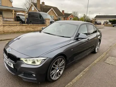 Begagnad BMW 320 M Sport 2017 Grå Sedan