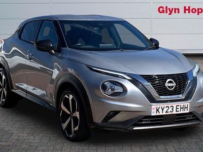 Usado Nissan Juke Tekna 114 HP (83 kW) 2023 Prateado SUV