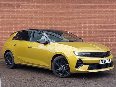 Used Vauxhall Astra 130 HP (95 kW) 2024 Gold Hatchback