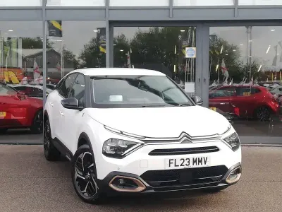 Used Citroën C4 PureTech 131 HP (96 kW) 2023 White SUV