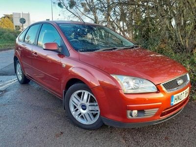 Red Used 2007 Ford Focus Ghia Hatchback | £895 (Good price)
