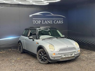 Silver Used 2002 Mini Cooper Hatch Hatchback | £2,495
