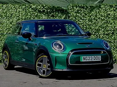 Used Mini Cooper S Level 2 135 kW (184 HP) 2023 Green Hatchback