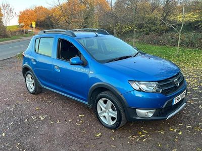 Blue Used 2014 Dacia Sandero Lauréate Hatchback | £1,995 (Fair price)