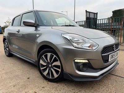 Used Suzuki Swift 90 HP (66 kW) 2019 Silver Hatchback