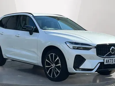 Used Volvo XC60 Plus 250 HP (183 kW) 2023 White SUV