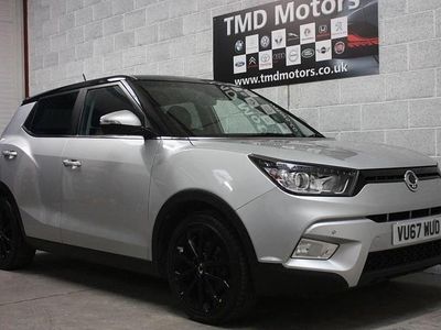 Used Ssangyong (KGM) Tivoli 115 HP (84 kW) 2017 Silver SUV