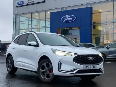 Used Ford Kuga ST-Line 183 HP (134 kW) 2025 White SUV