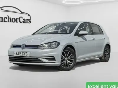 Used VW Golf VII SE 131 HP (96 kW) 2018 Silver Hatchback