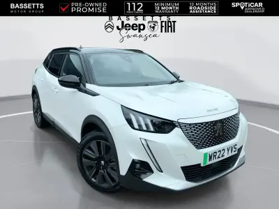 Usado Peugeot 2008 Premium 100 kW (136 CV) 2022 Blanco SUV