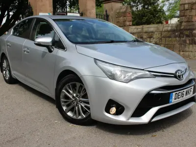 Used Toyota Avensis Business Edition 143 HP (105 kW) 2016 Silver Sedan