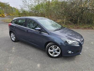 Used Ford Focus Zetec 115 HP (84 kW) 2014 Grey Hatchback