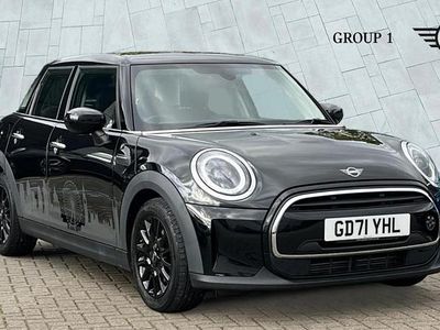 Black Used 2021 Mini Cooper Classic Hatchback | £17,495 (A bit pricey)