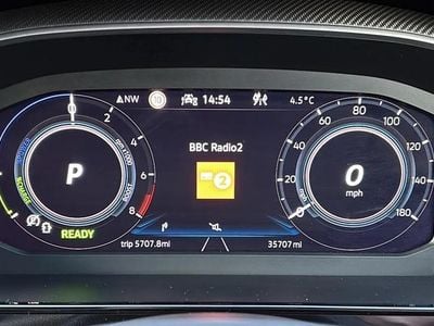 Used VW Arteon R-line 214 HP (157 kW) 2021 White Hatchback