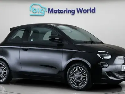 Used Fiat 500e Icon 86 kW (118 HP) 2022 Black Hatchback