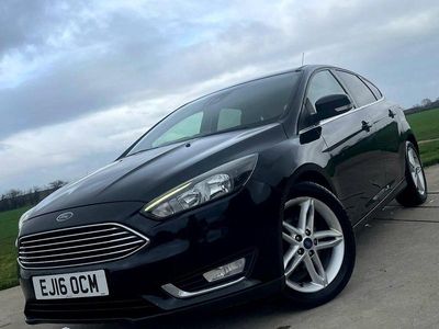 Used Ford Focus Titanium 125 HP (91 kW) 2016 Black Hatchback