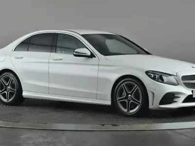 Used Mercedes C300 AMG Line Premium 245 HP (180 kW) 2019 White Sedan