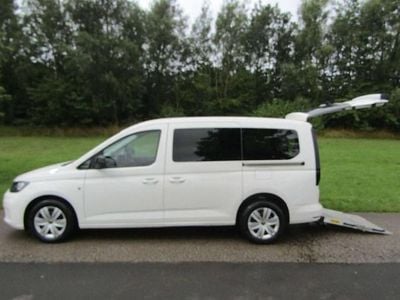 White Used 2022 VW Caddy Maxi MPV | £23,995 (Fair price)