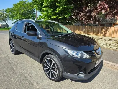 Used Nissan Qashqai Tekna 2017 Black SUV