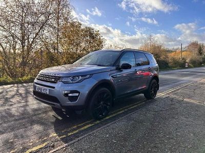 Blue Used 2018 Land Rover Discovery Sport HSE SUV | £12,495 (Fair price)