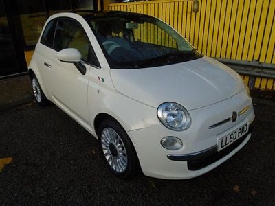 Used Fiat 500 Lounge 69 HP (50 kW) 2010 White Hatchback