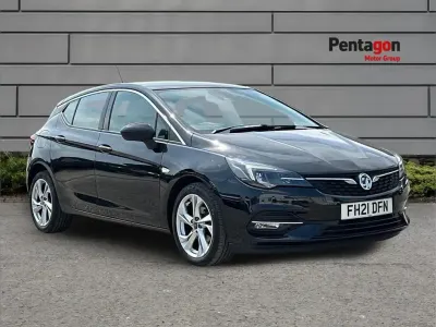 Used Vauxhall Astra SRi 143 HP (105 kW) 2021 Black Hatchback