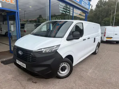 Used Ford Transit Custom 136 HP (100 kW) 2024 White Van