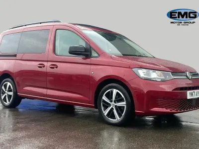 Used VW Caddy Maxi Life 122 HP (89 kW) 2022 Red MPV