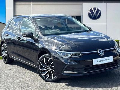 Used VW Golf VIII Style 147 HP (108 kW) 2022 Black Hatchback