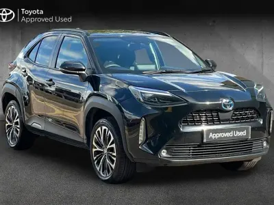 Used Toyota Yaris Cross 116 HP (85 kW) 2023 Eclipse black SUV