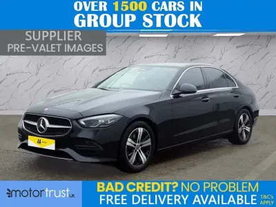 Używany Mercedes C220 2022 Czarny Sedan/Limuzyna