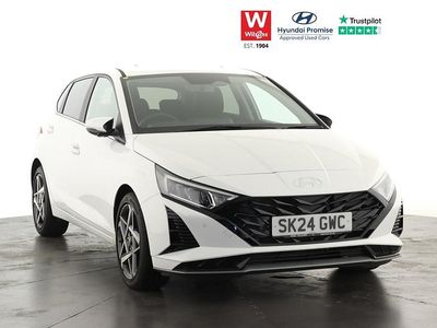 White Used 2024 Hyundai i20 Premium Hatchback | £16,995 (Fair price)