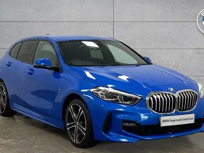 Usado BMW 118 M Sport 134 CV (98 kW) 2023 Azul Utilitario