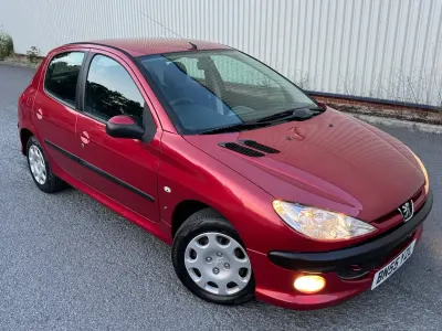 Used Peugeot 206 S 2005 Red Hatchback