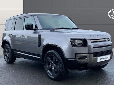 Used Land Rover Defender HSE Dynamic 300 HP (220 kW) 2024 Estate