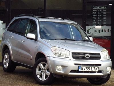 Used Toyota RAV4 2005 Silver SUV
